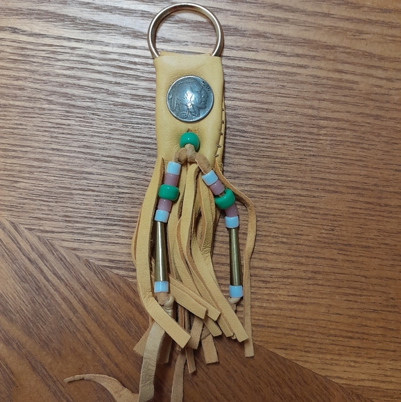 NEW! Indian Head Buffalo 1937 Nickel Deerskin Keychain  Size:OS   Unknown - Picture 1 of 7